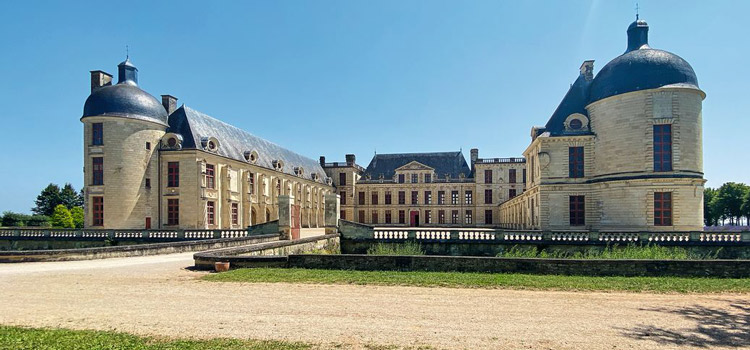 Le Château d'Oiron dans les Deux-Sèvres