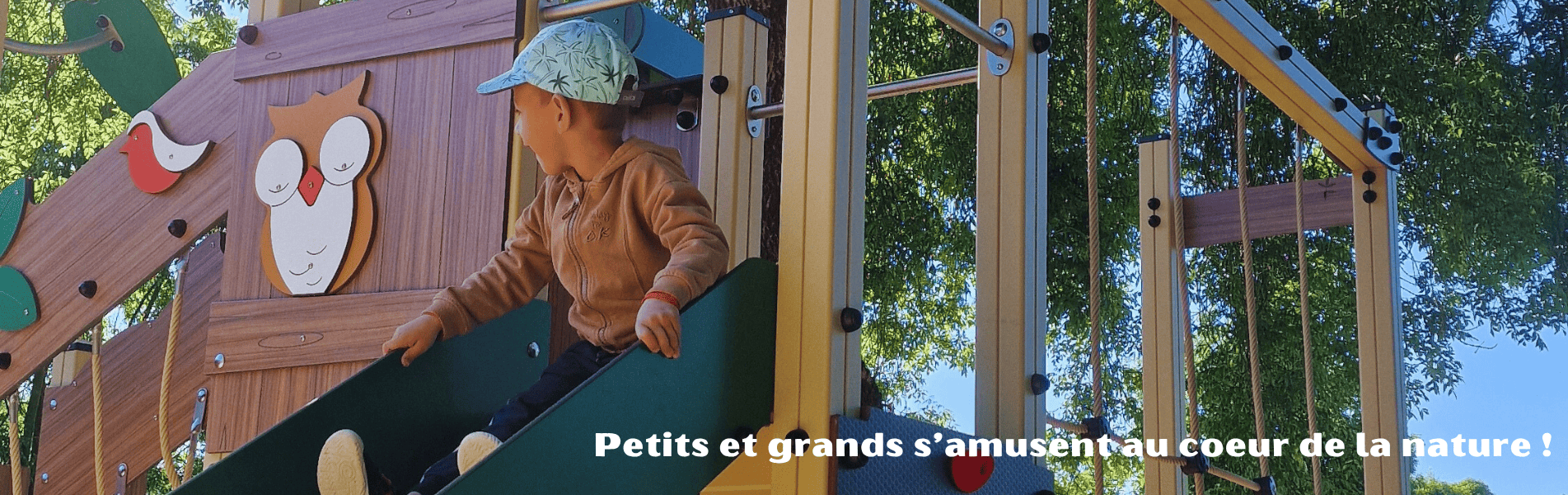 Aire de jeux au camping le lidon